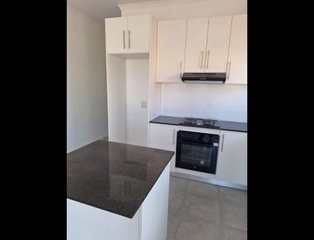 3 BEDROOM HOUSE FOR SALE IN SALDANHA